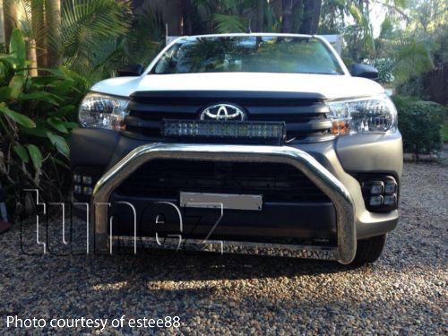 DRL12 Toyota Hilux 8th Generation Gen Series AN120 AN130 SR SR5 Workmate Hi-Rider Icon Active Invincible LED Fog Light UK United Kingdom USA Australia Europe Daytime Day Running Light DRL Day-Running-Light Lamp Front Lights With Turn Indicator Signal Light Amber White For Car Aftermarket Pair 2015 2016 2017 2018 Bezel 4 Bulb Four