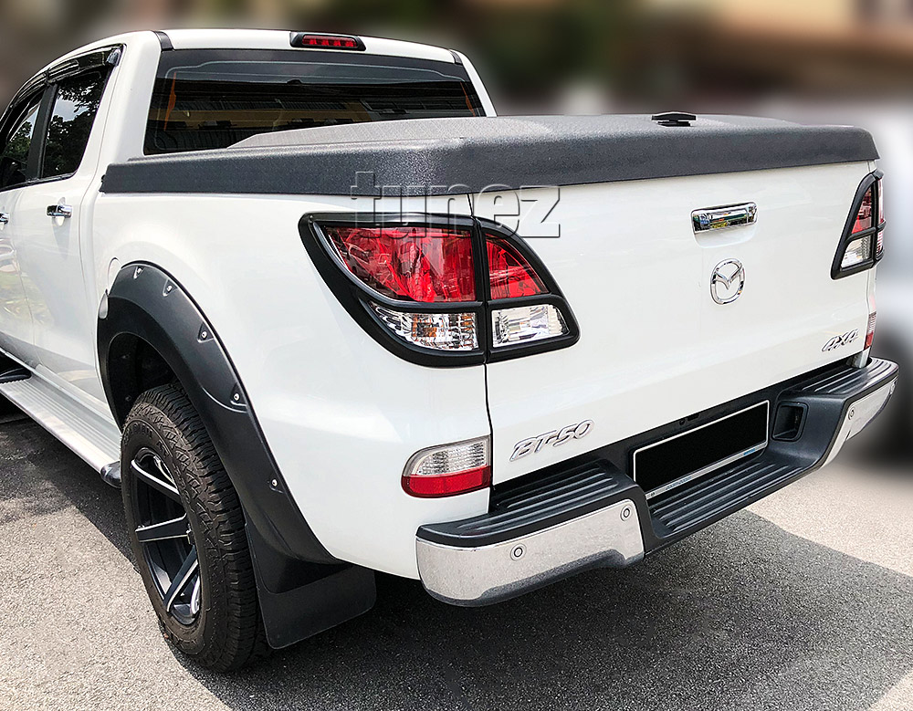 NVM01 Nissan Navara NP300 NP 300 D23 Series DX RX ST ST-X SL Visia Acenta Acenta+ N-Connecta Tekna Lamp Cover Eyelid ABS Plastic Matte Matt Black Front Back Rear Tail Light Tail Lamp Head Light Headlight UK United Kingdom USA Australia Europe Set Kit For Car Aftermarket Pair 2014 2015 2016 2017 2018 2019