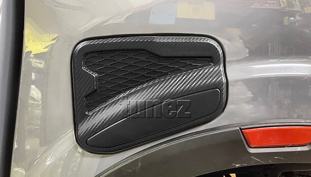 NVM19 Nissan Navara NP300 NP 300 D23 Series DX RX ST ST-X PRO-4X SL Visia Acenta Acenta+ N-Connecta Tekna Petrol Oil Gas Fuel Tank Cover ABS Plastic Matte Matt Black Carbon Material UK United Kingdom USA Australia Europe Set Kit For Car Aftermarket 2021 2022 2023 2024 2025