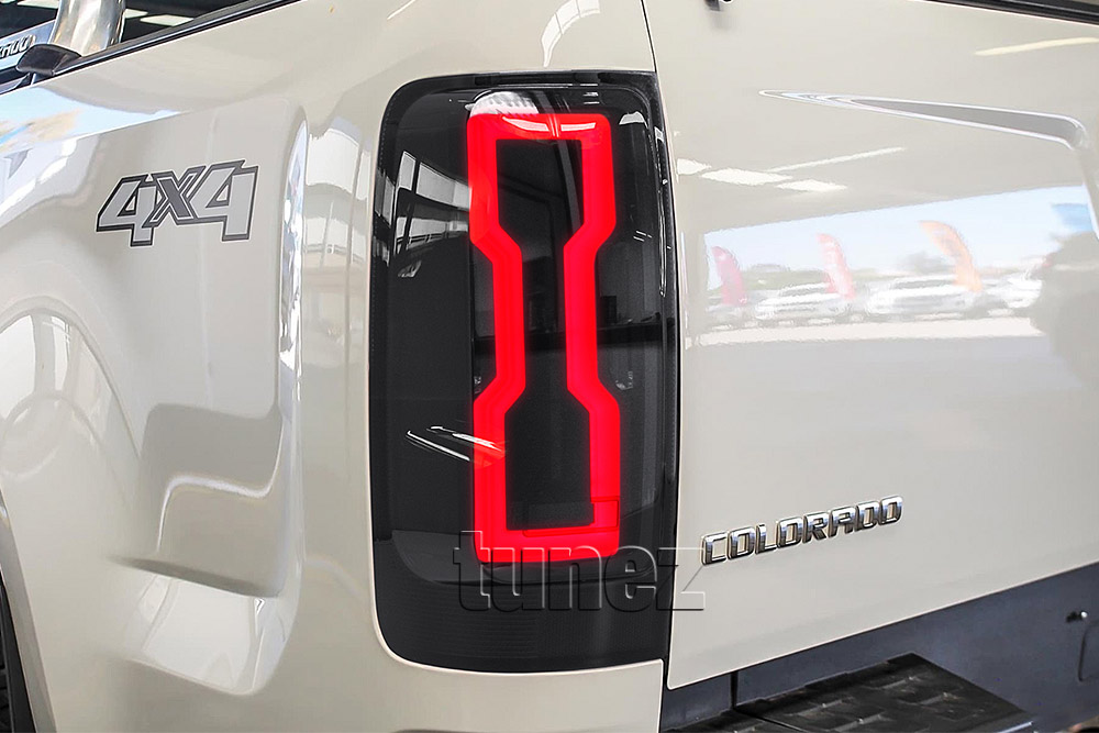 RLHC03 Holden Colorado Chevrolet Chevy Colorado Trim 2nd Generation Gen RG Mk1 Mk2 2012 2013 2014 2015 2016 2017 2018 2019 2020 LT LTZ LS LSX Z71 Land Rover Range Edition Version Smoke Smoked Sequential Turn Signal Replacement OEM Standard Original Replace A Pair Set Left Right Side LH RH ABS Back Rear Tail Light Tail Lamp Head Taillights LED Bulb Type Aftermarket