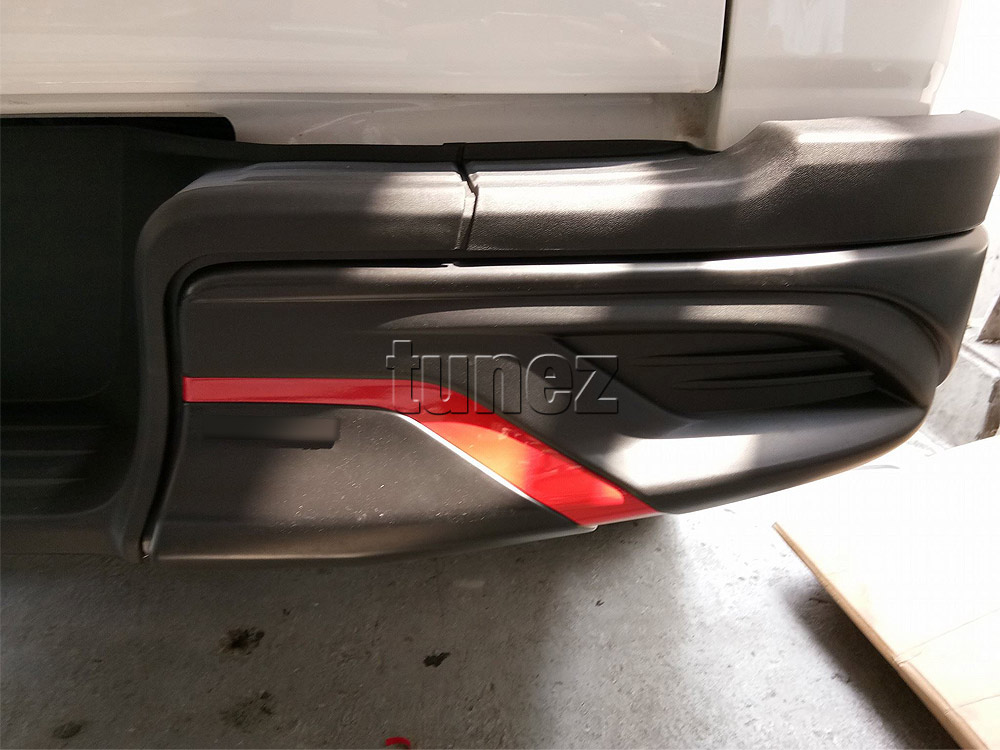 THB01 Toyota Hilux 8th Generation AN120 AN130 GUN1 GUN 1 Revo Red Strip Gen Matte Matt Black Cover Guard Rear Bumper Mask 3M ABS Plastic For Car Truk Rear Aftermarket Pair 2016 2017 2018 SR SR5 Workmate Active Icon Invincible X TRD