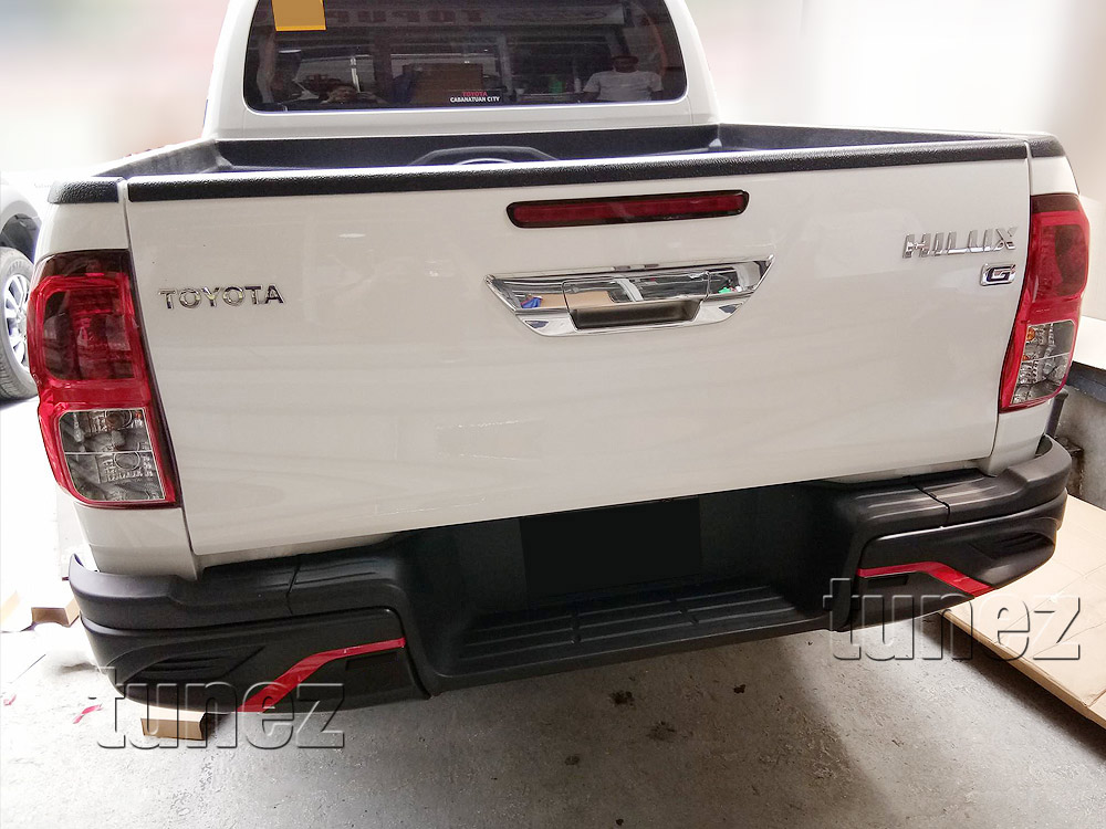 THB01 Toyota Hilux 8th Generation AN120 AN130 GUN1 GUN 1 Revo Red Strip Gen Matte Matt Black Cover Guard Rear Bumper Mask 3M ABS Plastic For Car Truk Rear Aftermarket Pair 2016 2017 2018 SR SR5 Workmate Active Icon Invincible X TRD