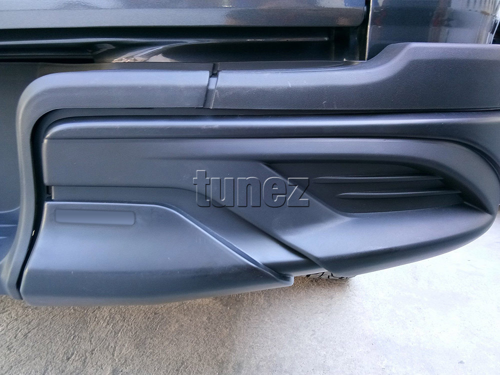THB01 Toyota Hilux 8th Generation AN120 AN130 GUN1 GUN 1 Revo Red Strip Gen Matte Matt Black Cover Guard Rear Bumper Mask 3M ABS Plastic For Car Truk Rear Aftermarket Pair 2016 2017 2018 SR SR5 Workmate Active Icon Invincible X TRD